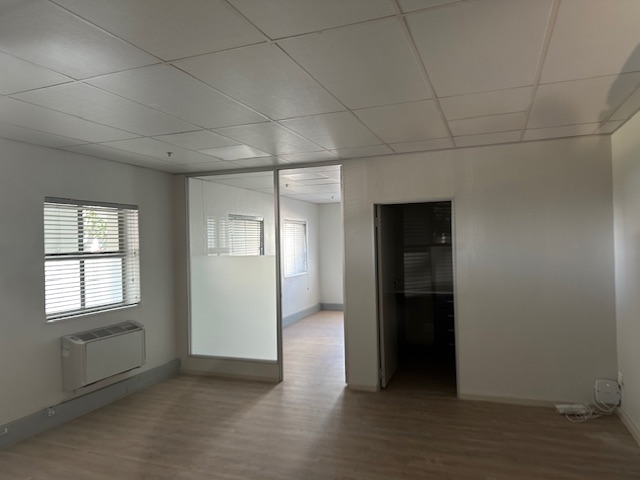 To Let commercial Property for Rent in Pinelands Western Cape
